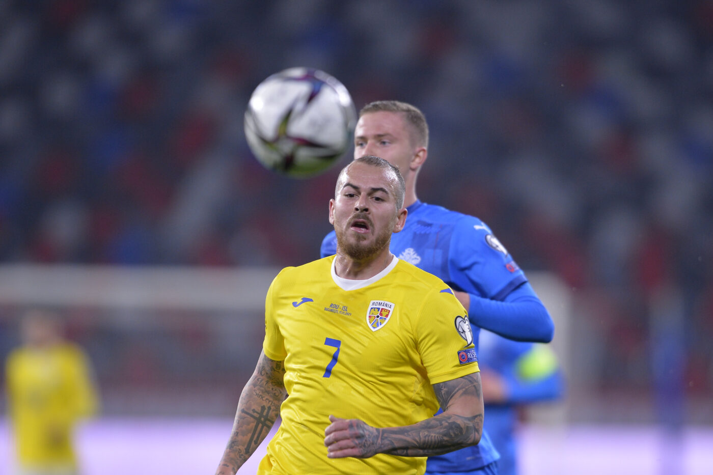 Denis Alibec sare la gâtul contestatarilor. „Mi se pare exagerat că li se permite oamenilor de la TV să vorbească în ultimul hal despre un fotbalist”