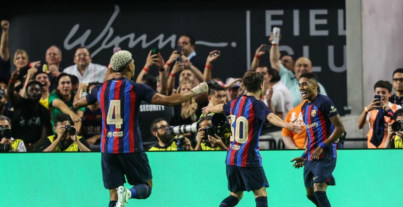 Lovitură teribilă pentru planurile de transferuri ale celor de la FC Barcelona: brazilianul Raphinha nu vrea să audă de plecarea la Newcastle!