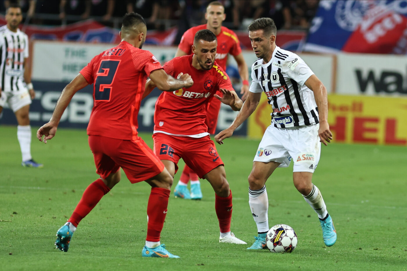Pariuri pentru meciurile echipelor românești în Conference League: Saburtalo Tbilisi – FCSB și Vllaznia – Universitatea Craiova (P)