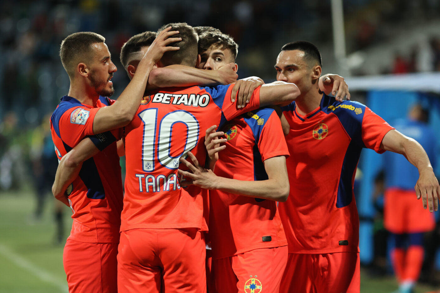 Unde se vor vedea la tv FCSB și CFR Cluj în Conference League? Știm orele de disputare ale meciurilor din grupele competiției
