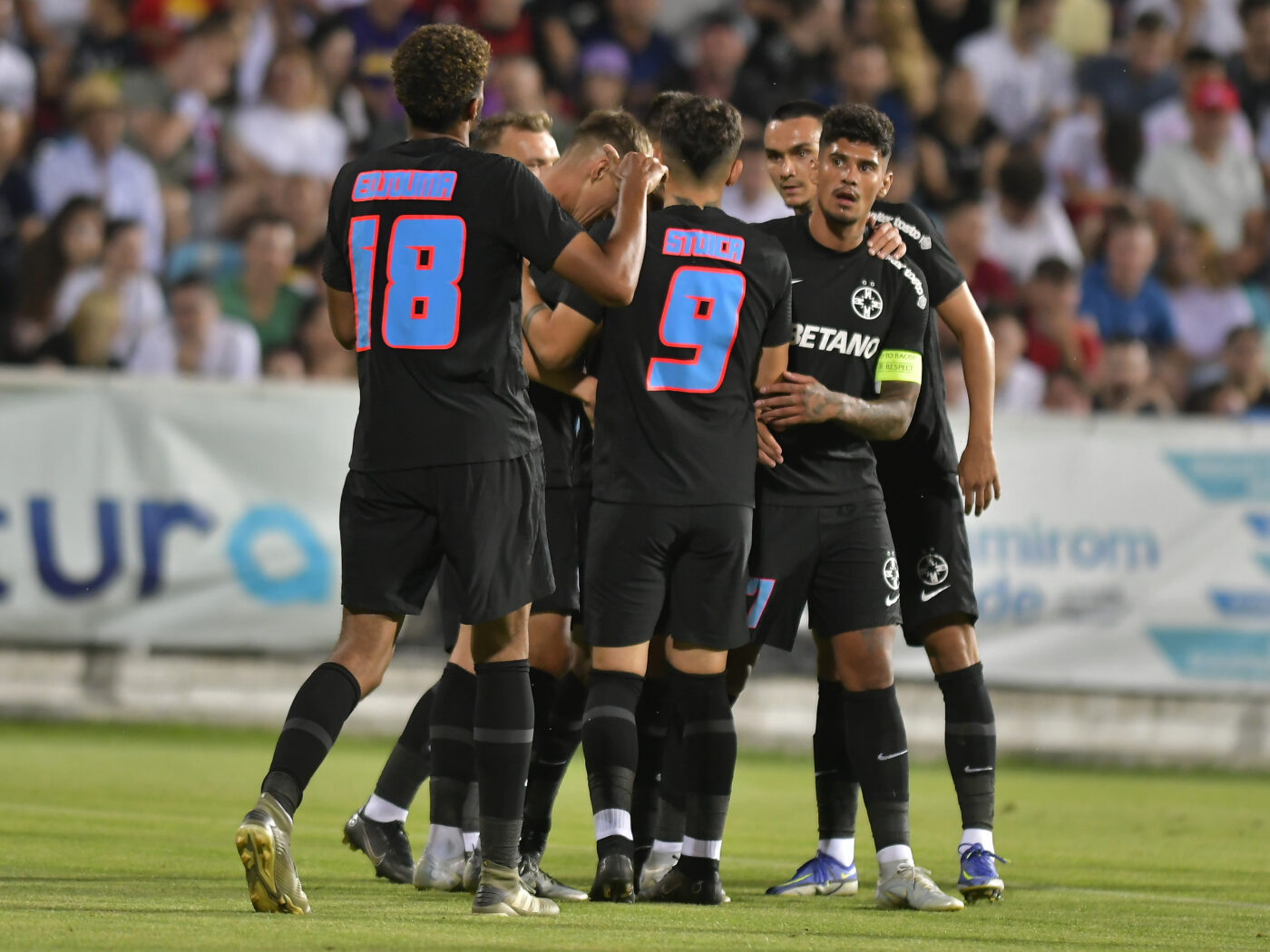FCSB – Saburtalo Tbilisi, Live Video Online, de la ora 20:30. Nicolae Dică, în căutarea victoriei la revenirea pe banca „roș-albaștrilor”! Echipele de start