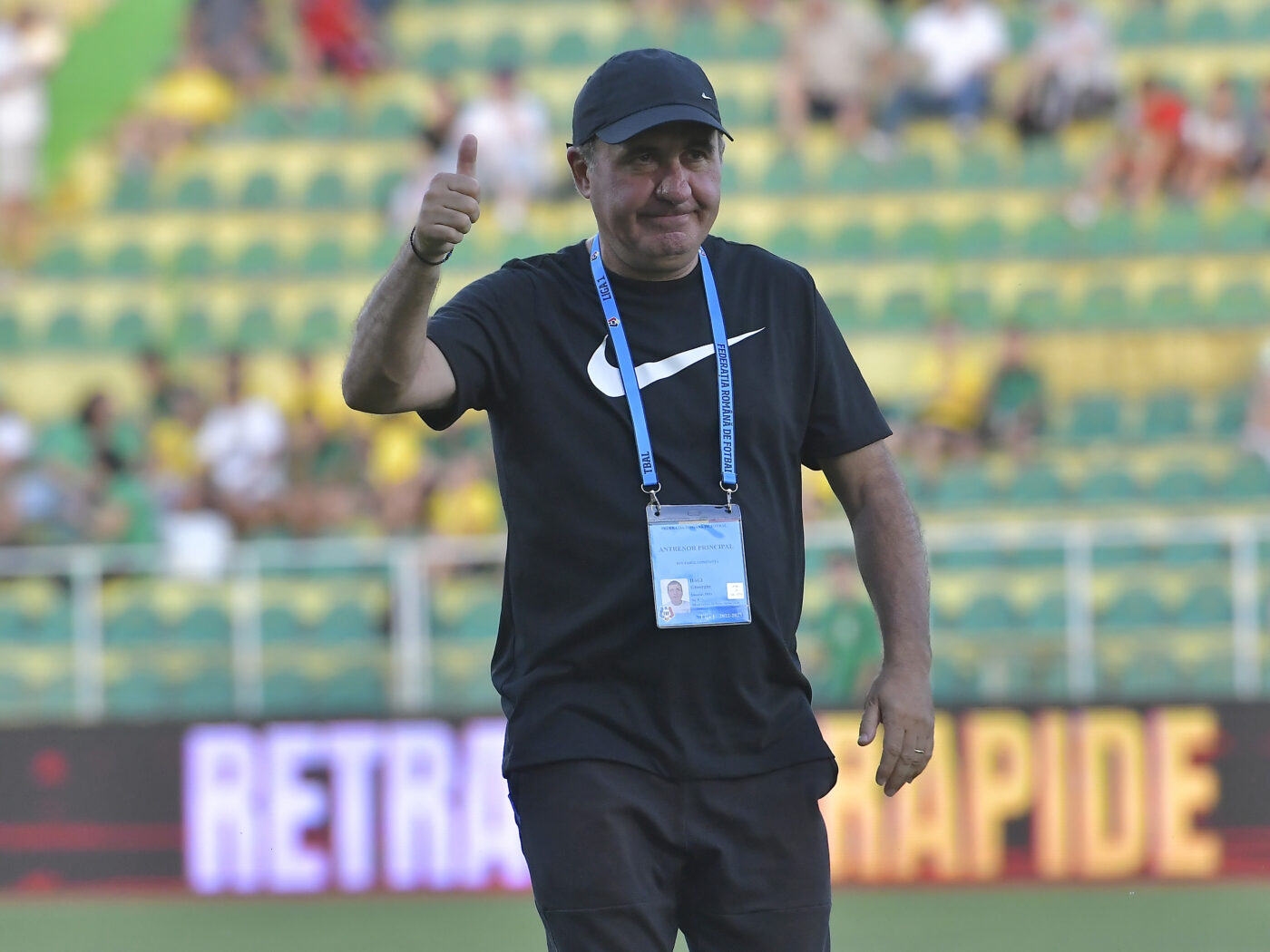 Gică Hagi laudă performanțele reușite de către David Popovici și Simona Halep: „Reprezintă România la cel mai înalt nivel”