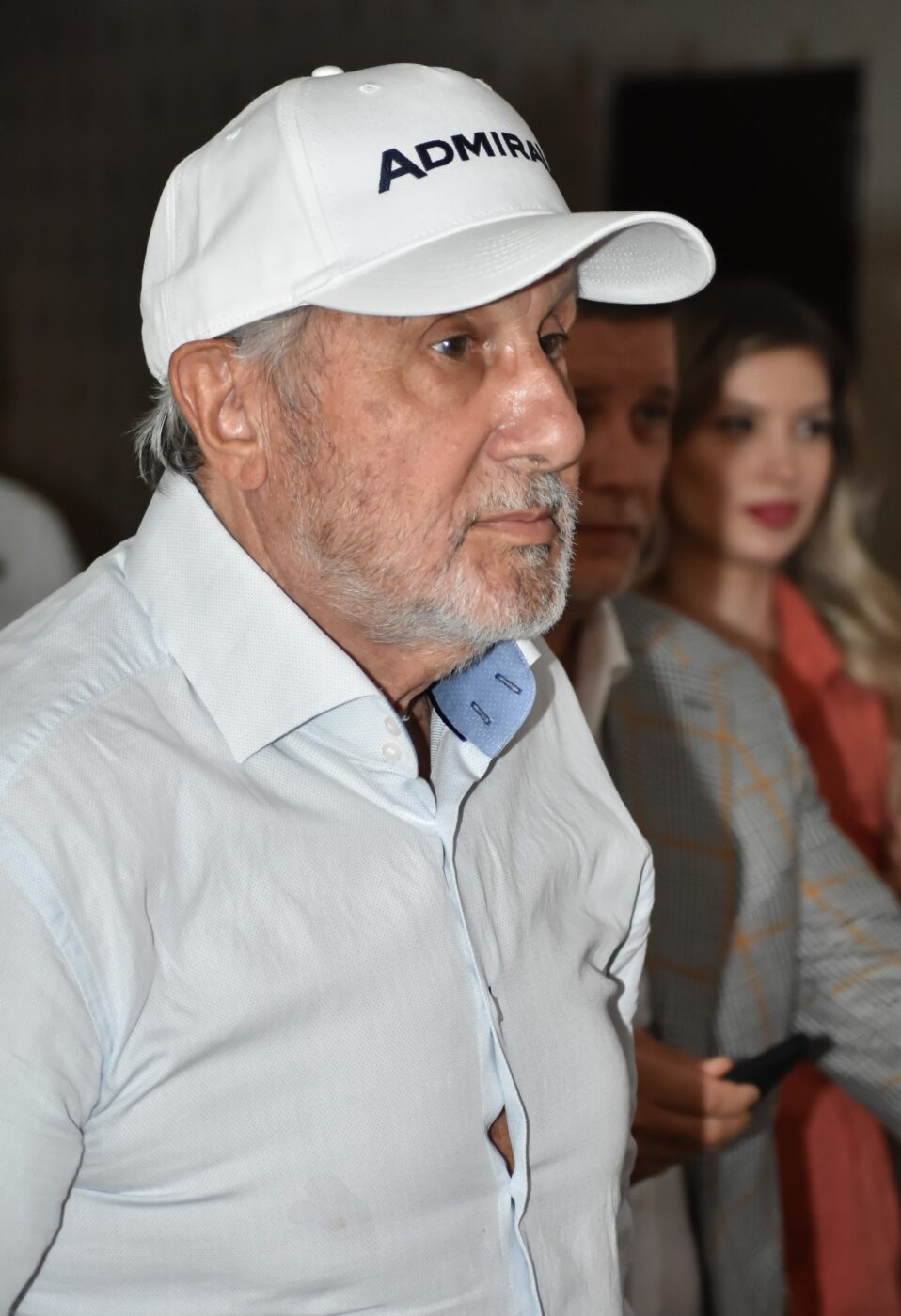 Ilie Năstase, devastat de drama bunului său prieten Cornel Şfaițer! Moartea soției l-a distrus pe unul dintre cei mai respectați conducători din fotbalul românesc: „Se simte rău de tot. Fetele lui dorm cu el!”