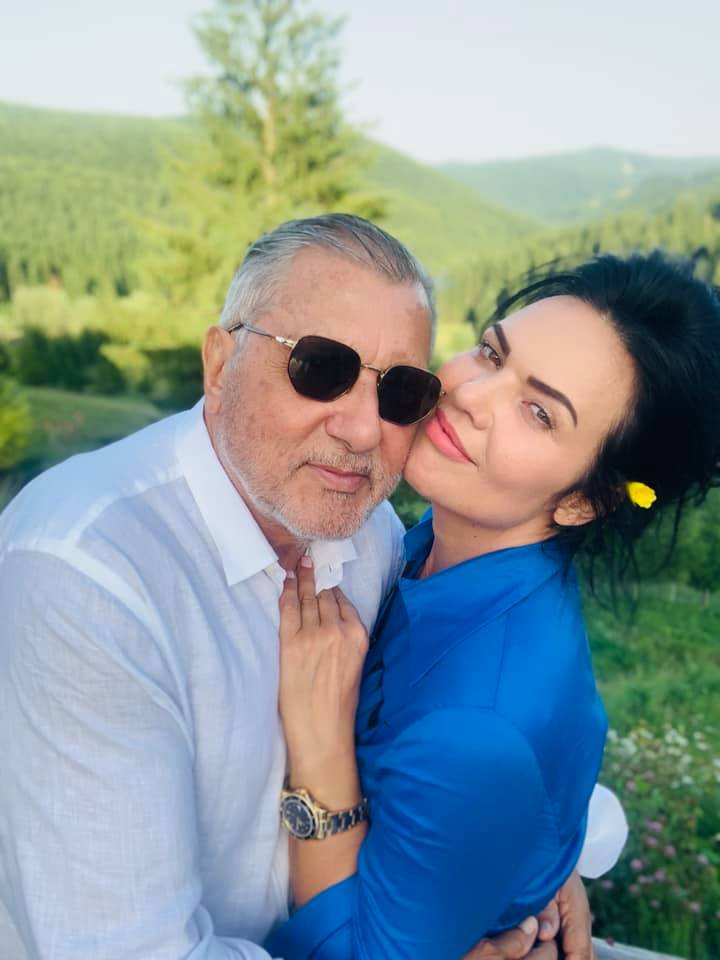 Dezvăluiri șocante despre Ilie Năstae, făcute chiar de soția lui Ioana: „Era terminat dacă nu eram lângă el! Îi plesniseră vasele de sânge”