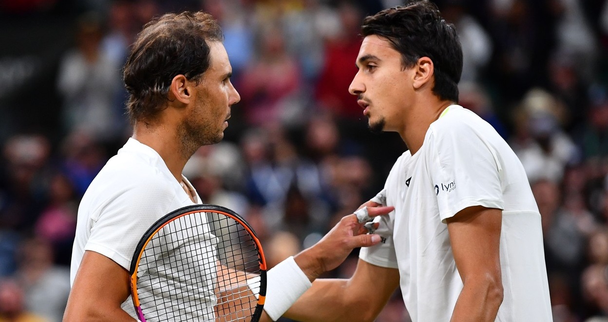 Lorenzo Sonego, scandalizat după ce a fost urecheat de Rafael Nadal în timpul meciului de la Wimbledon: „Doar la turnee de mâna a treia vezi așa ceva!” VIDEO