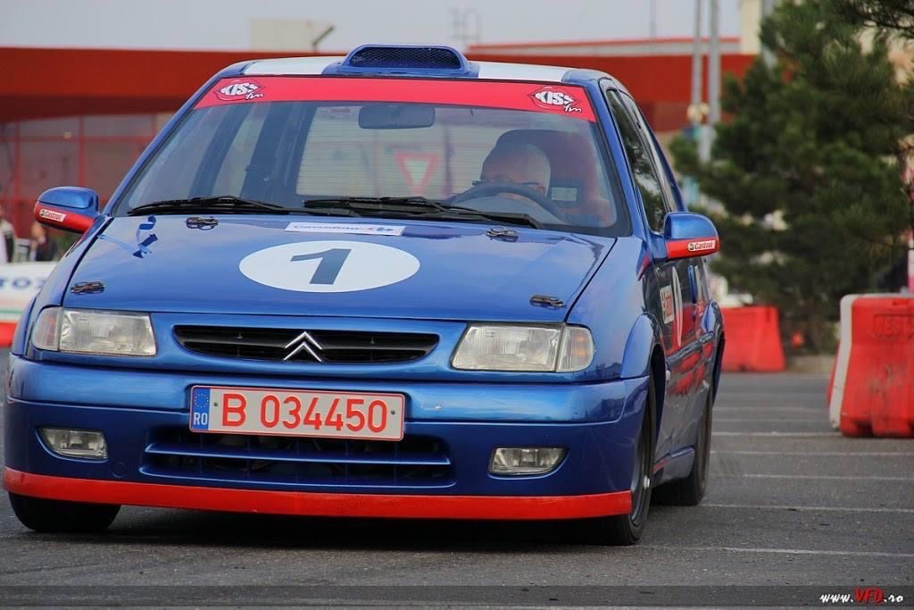 El e „bunicul” furios și iute de pe circuit! Povestea lui Mihai Alexandru, în vârstă de 69 de ani, pilotul veteteran care a doborât toate recordurile din motorsportul românesc