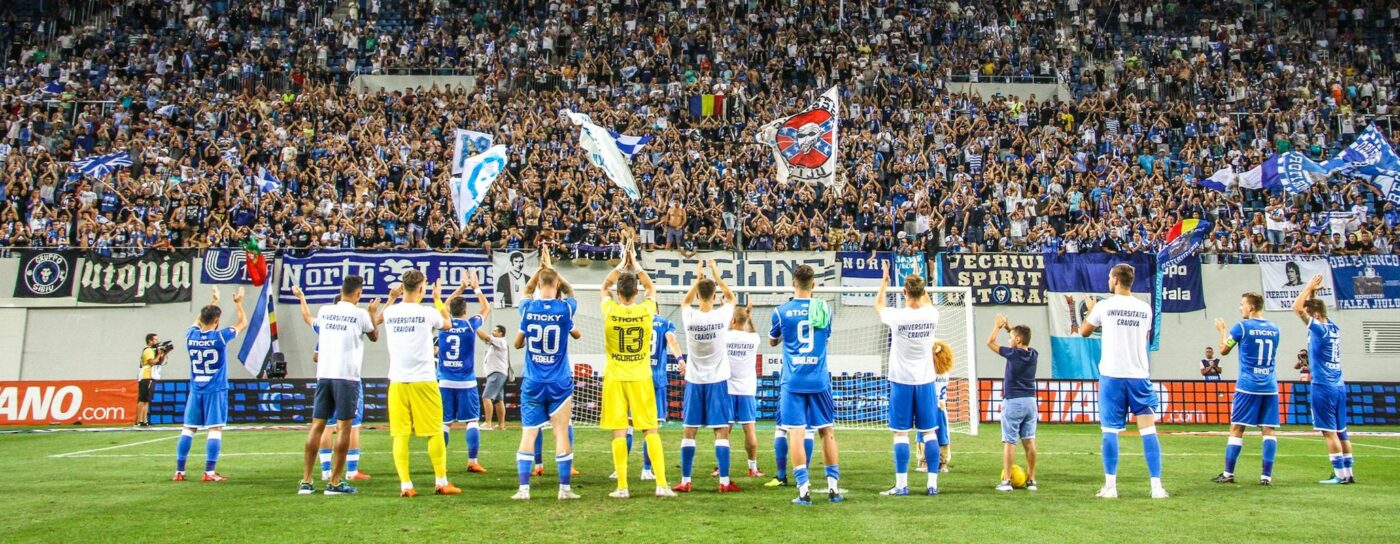 Orele de disputare ale meciurilor din „dubla” Vllaznia Shkoder – Universitatea Craiova, din Conference League! Care e brigada de arbitri a primei manşe