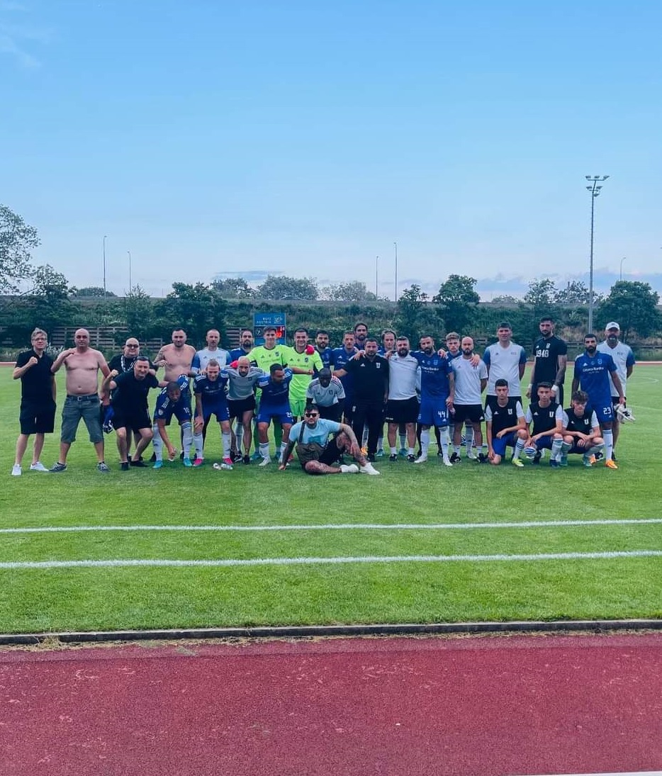 Peluza Sud 97 este peste tot! Ultrașii din Bănie si-au încurajat favoritii în la amicalul FC U Craiova – Admira Wacker 1-0