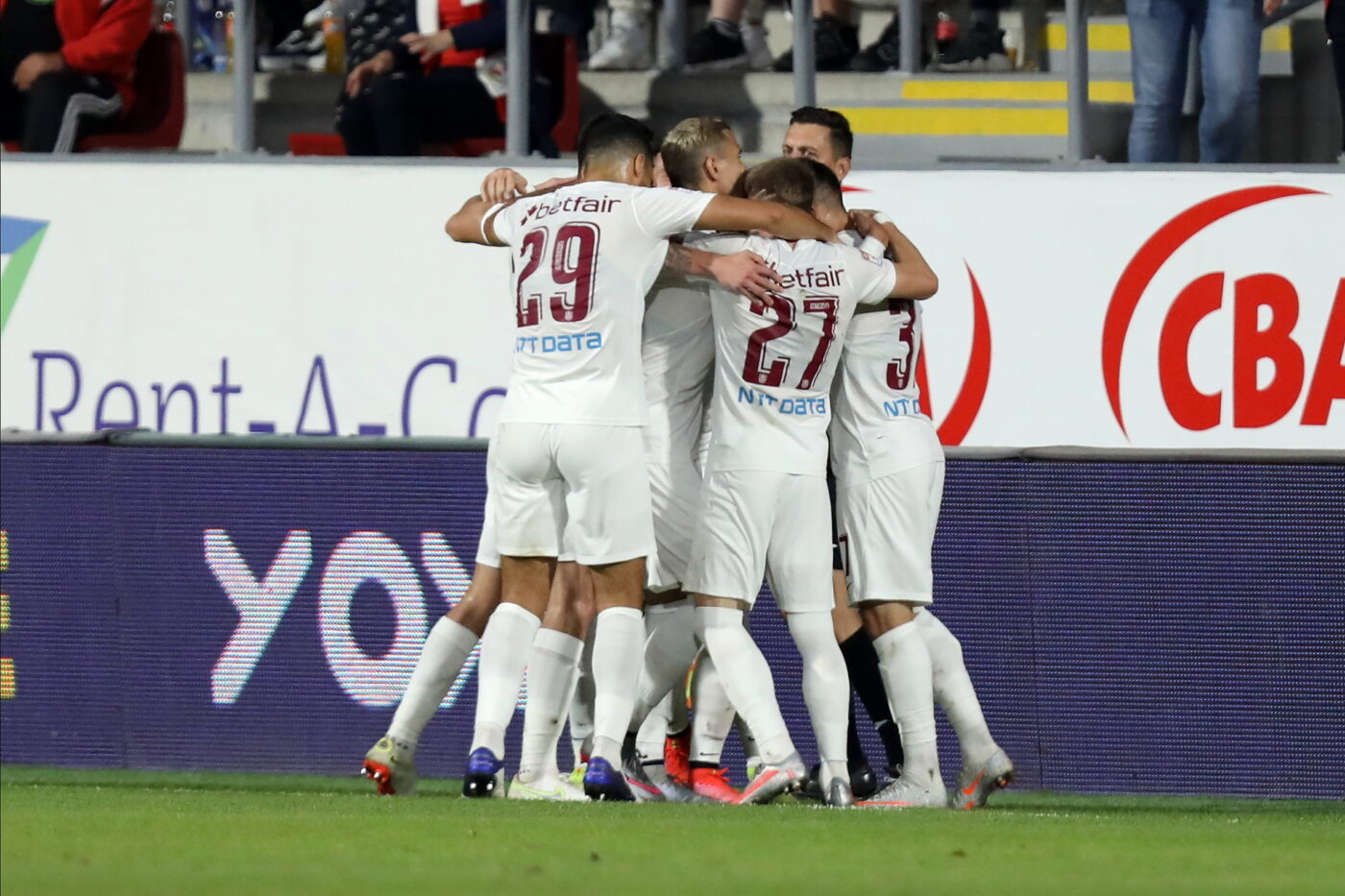 Pyunik Erevan – CFR Cluj 0-0, Live Video Online în turul 1 preliminar al Ligii Campionilor. Surprizele lui Dan Petrescu! Echipele de start