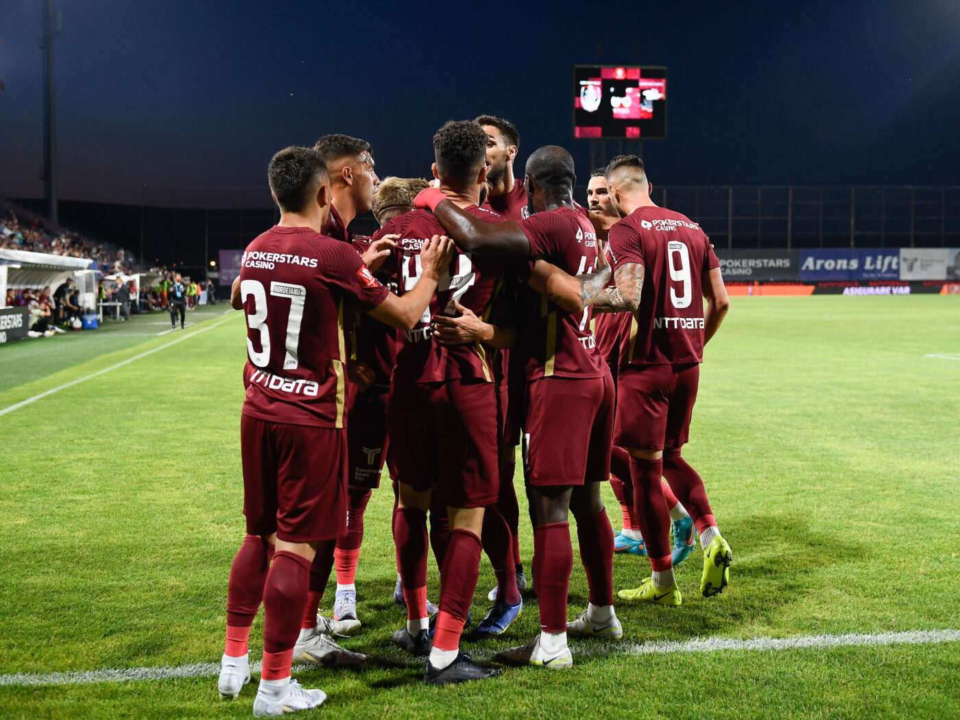 Rapid pregătește o super-lovitură după plecarea lui Rareș Ilie! Adi Mutu vrea să transfere un jucător de bază de la CFR Cluj