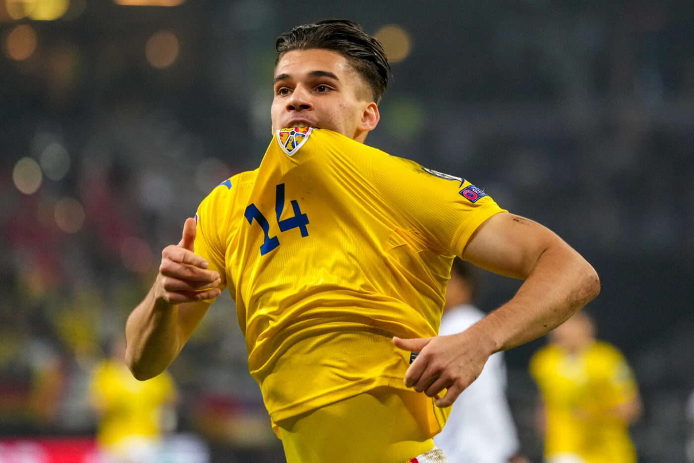 Delir în Turcia: Ianis Hagi, la un pas de transferul la Galatasaray! Antrenorul Okan Buruk îl vrea cu insistență