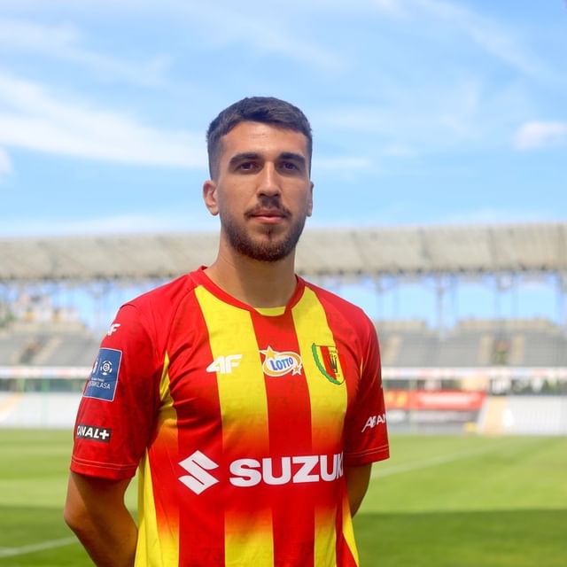 Rolando Deaconu a fost refuzat de CFR Cluj, dar și-a găsit rapid echipă. Pe ce perioadă a semnat + Prima reacție a mijlocașului | FOTO