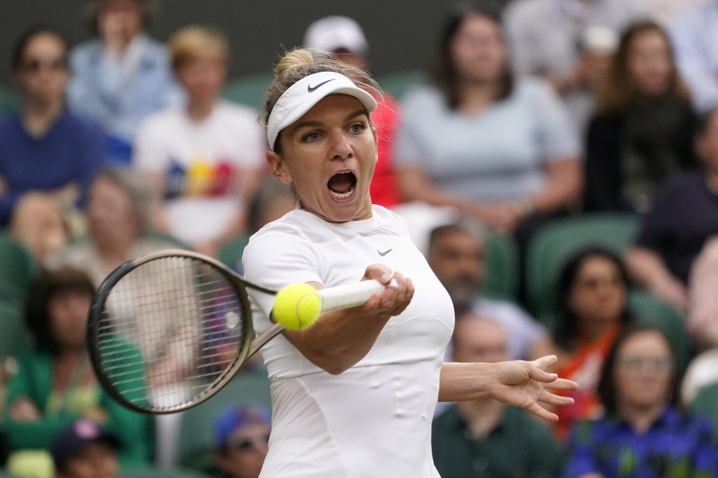 S-a spus despre el că trăiește pe banii Simonei Halep, dar Toni Iuruc este un afacerist de succes: câți bani produce soțul sportivei din firmele pe care le conduce!