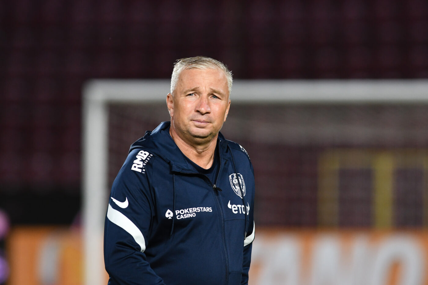 Dan Petrescu, explicație halucinantă după eliminarea rușinoasă a lui CFR Cluj în fața lui Pyunik Erevan: „S-a văzut, campioana Armeniei nu e o echipă de pe stradă!”. Pentru ce îi acuză pe propriii jucători
