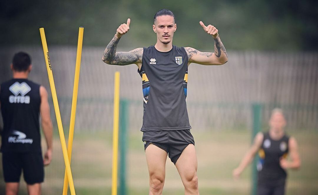 Ce ar însemna transferul lui Dennis Man la AC Milan? Pe lângă Parma, Gigi Becali și Octavian Popescu ar putea să profite din plin de interesul lui Stefano Pioli pentru internaționalul român | SPECIAL