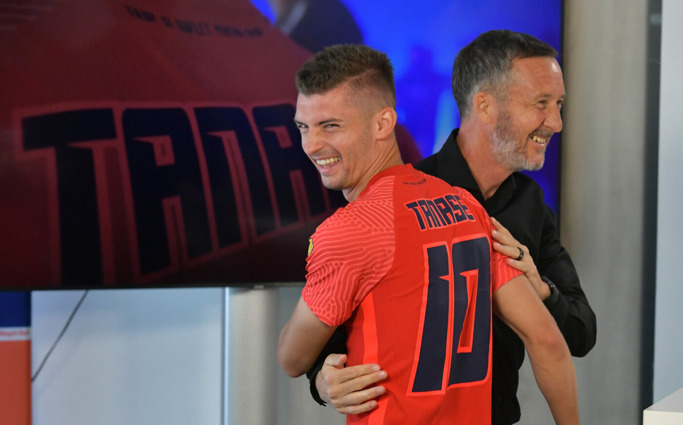 Anunțul momentului: cine este noul număr 10 de la FCSB, după plecarea lui Florin Tănase! Lovitura de geniu dată de Nicolae Dică și acceptată pe loc de Gigi Becali: „A fost ideea lui”
