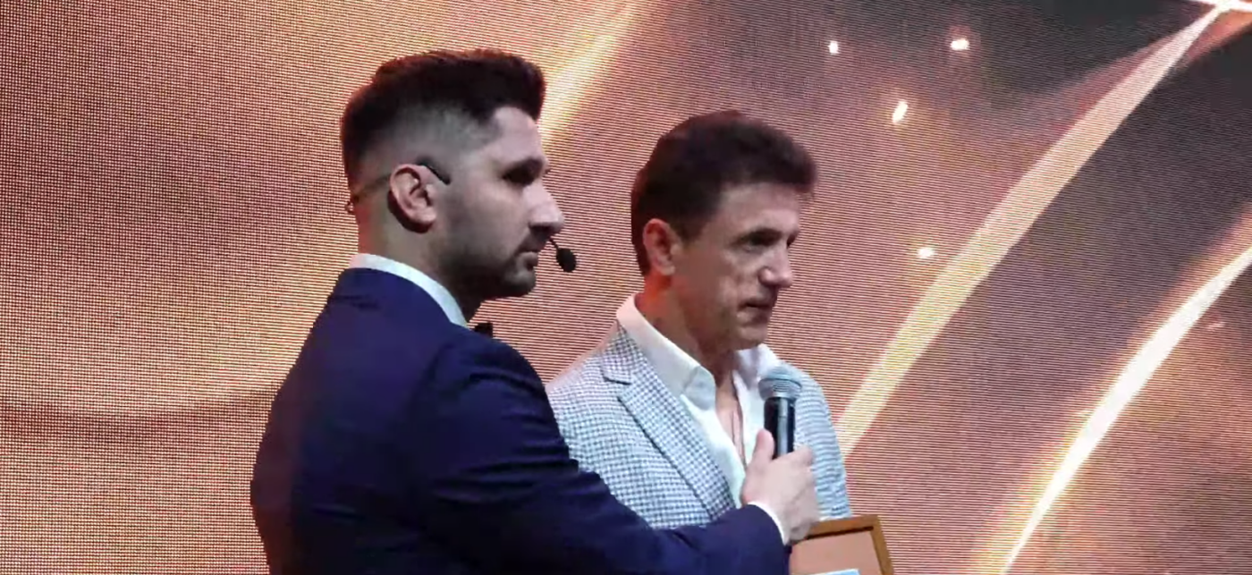 Gică Popescu i-a aplaudat pe campionii sportului românesc la Gala ProSport 25: „Toți merită să fie pe scenă alături de mine!” | VIDEO