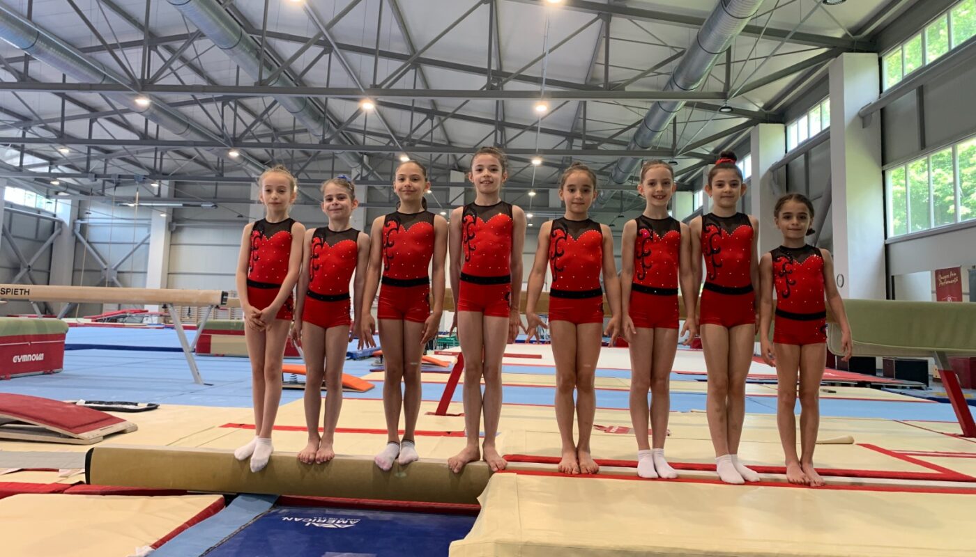 Micuțele gimnaste de la Dinamo visează să calce pe urmele Larisei Iordache!