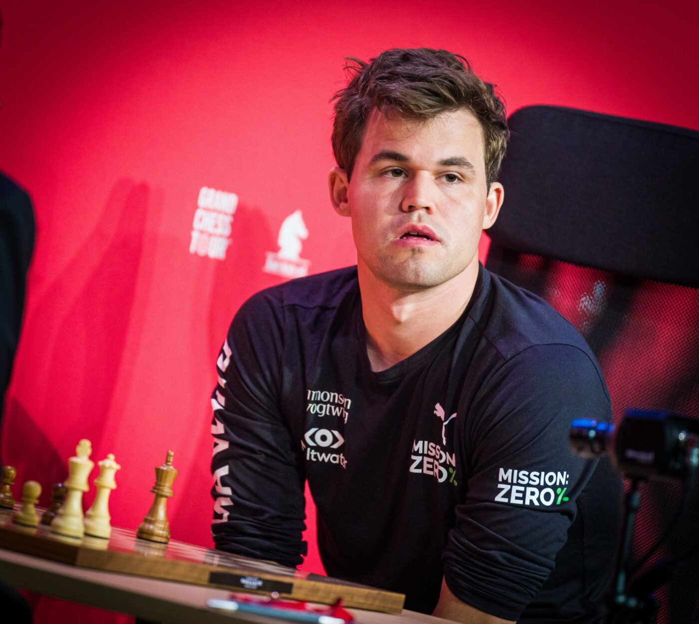 Final de circuit european pentru GrandChess Tour: 40.000 de dolari merg la campionul mondial la șah Magnus Carlsen