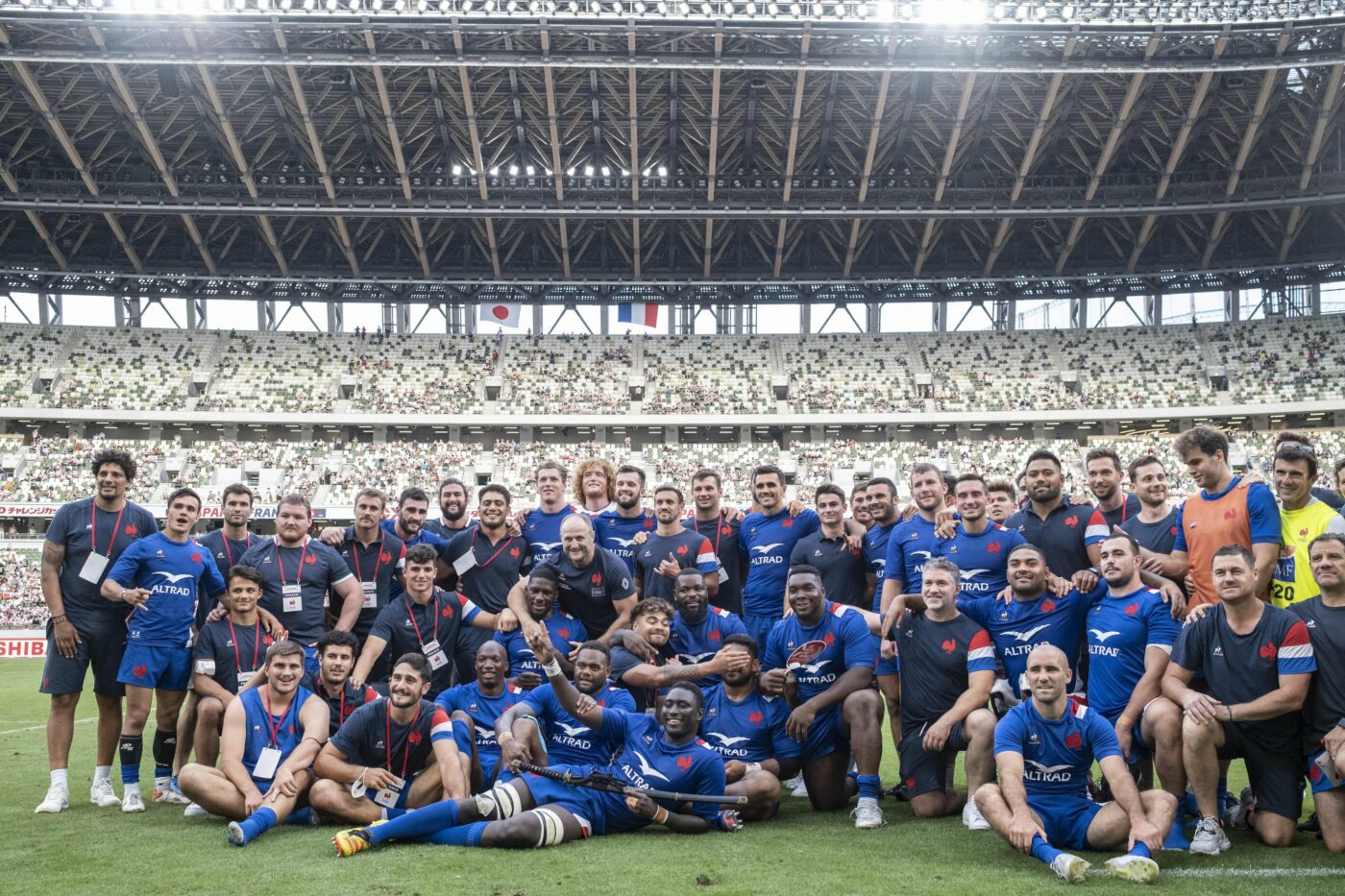 Franța intră în istorie: este în premieră pe locul 1 în clasamentul World Rugby! Ce poziție ocupă România