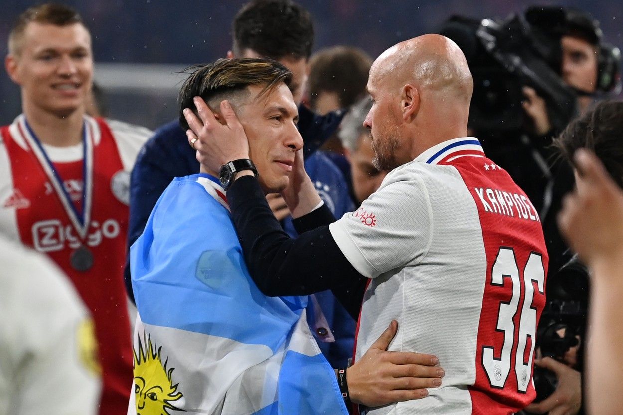 Manchester United sparge banca și reușește al doilea transfer al verii. „Diavolii roșii” plătesc 50 de milioane de euro în schimbul fundașului preferat al lui Erik ten Hag