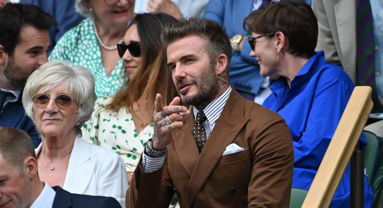 Apariție de zile mari la Wimbledon: David Beckham i-a purtat noroc Simonei Halep! Cum a fost surprins Becks în timpul meciului cu Amanda Anisimova | FOTO