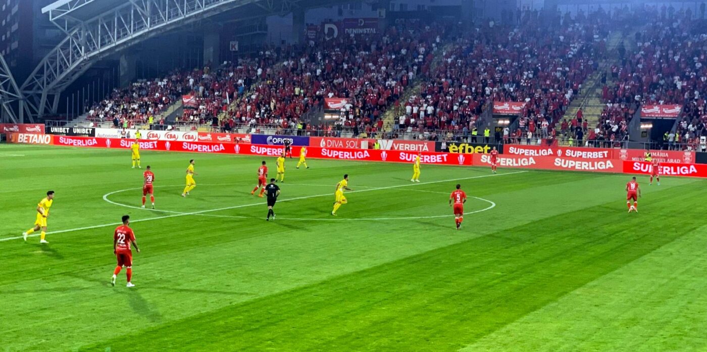 UTA – Petrolul 1-0, Live Video Online, în etapa a 2-a din Superliga | Pauză la Arad! Trupa lui Ilie Poenaru intră în avantaj la vestiare