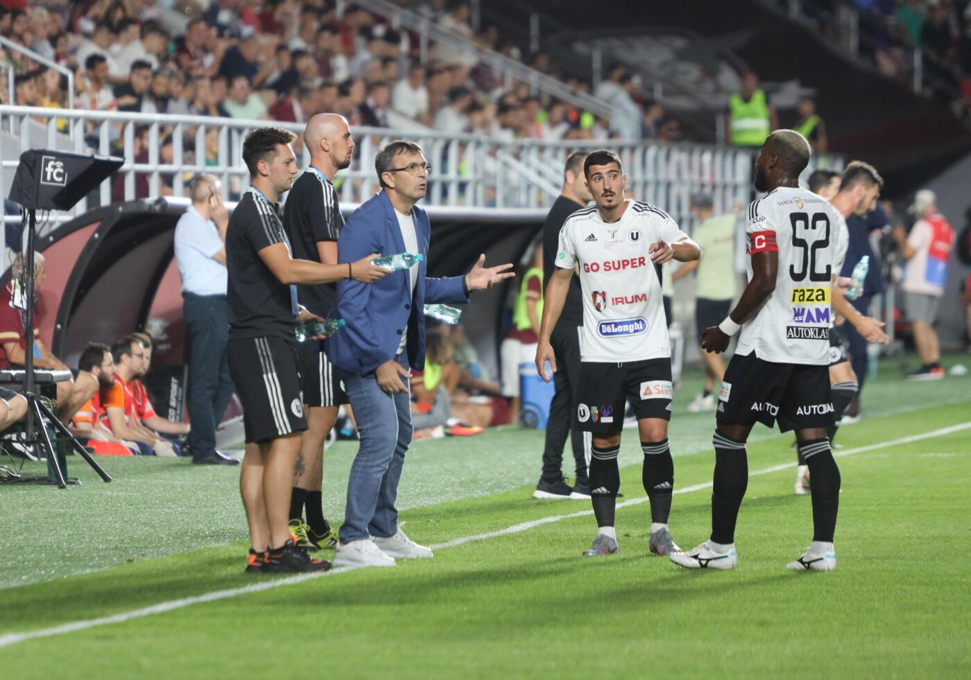 Semnal de alarmă cu privire la deciziile care se iau din camera VAR: „De asta au răbufnit toți aseară! Dacă l-ai scos și pe Chipciu din ale lui…” | VIDEO EXCLUSIV ProSport Live