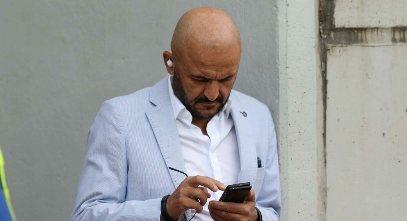 Gest superb al lui Adrian Mititelu pentru Adrian Mutu, antrenorul rivalilor de la Rapid și fostul tehnician al lui FC U Craiova, când a aflat că „Briliantul” a fost operat de urgență!