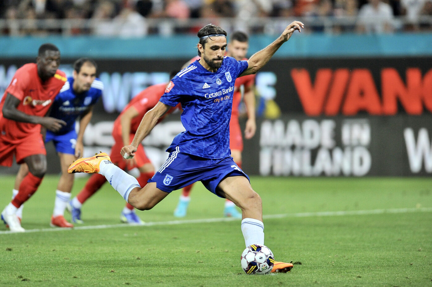 E OFICIAL! Andrea Compagno a semnat cu FCSB! Suma reală plătită de Gigi Becali pentru transferul italianului de la FC U Craiova