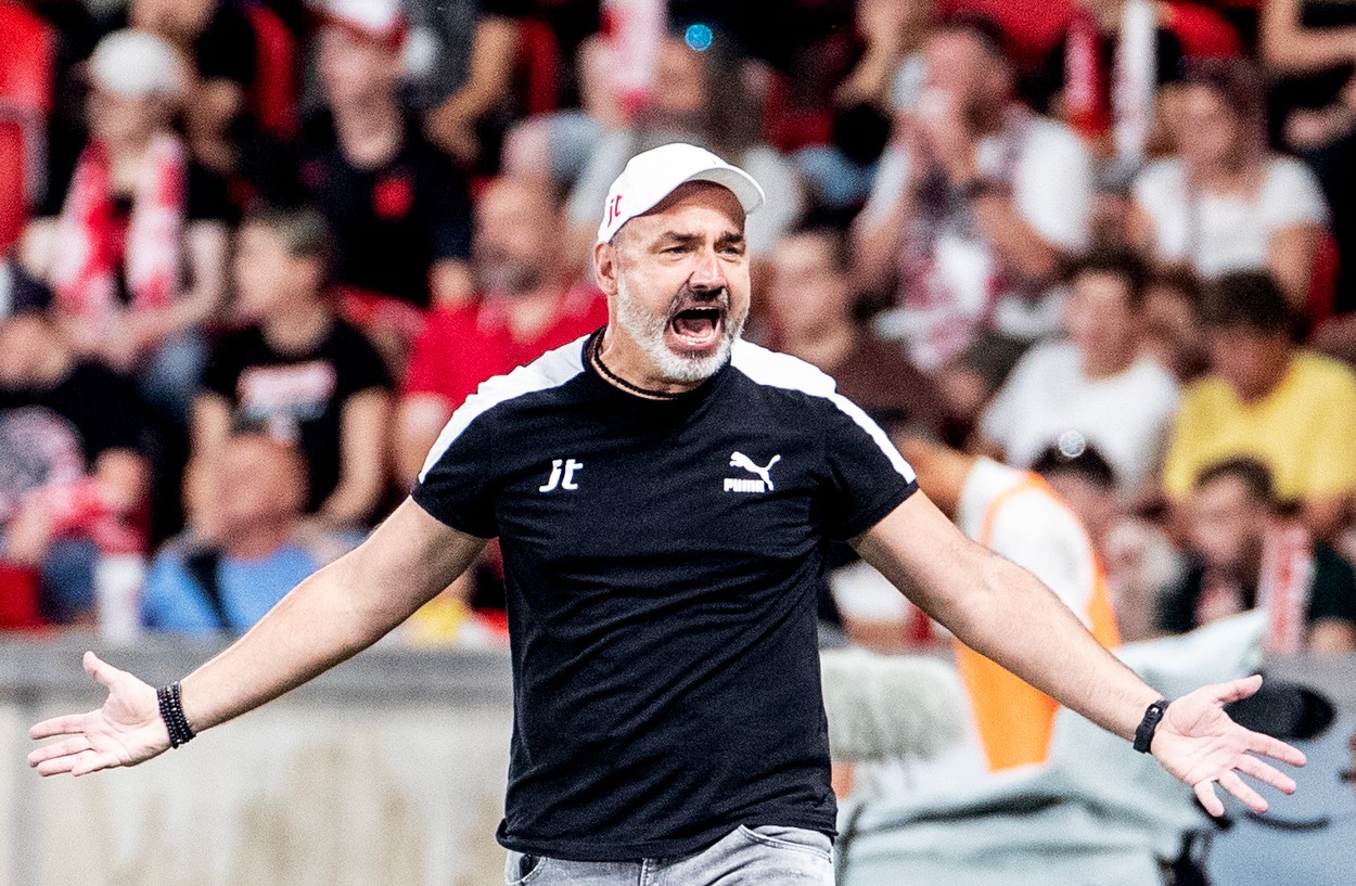 Antrenorul Slaviei Praga, ironic după ce a picat cu CFR Cluj în grupele Conference League. „Ne pare rău că nu dăm peste o echipă interesantă, un nume mare!”