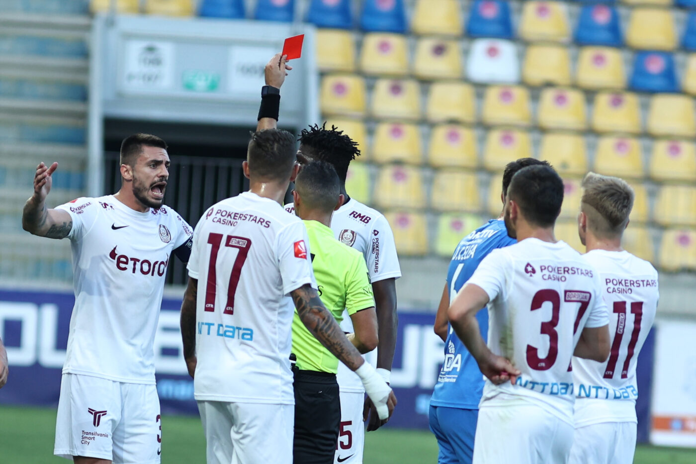 CFR Cluj, lovită de COVID-19 înaintea returului cu Șahtior Soligorsk. „Mă simt bine, dar sunt pozitiv!”
