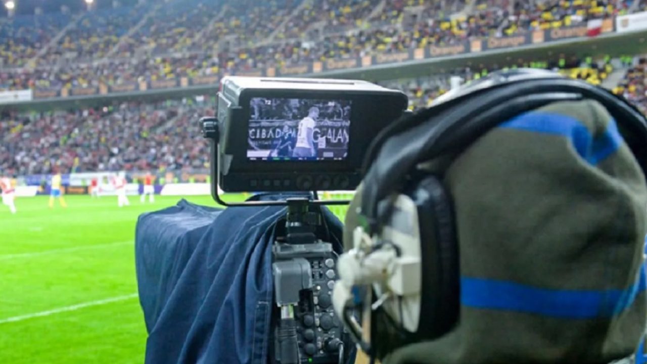 Cine transmite la TV FCSB – Viking, meci din play-off-ul Conference League