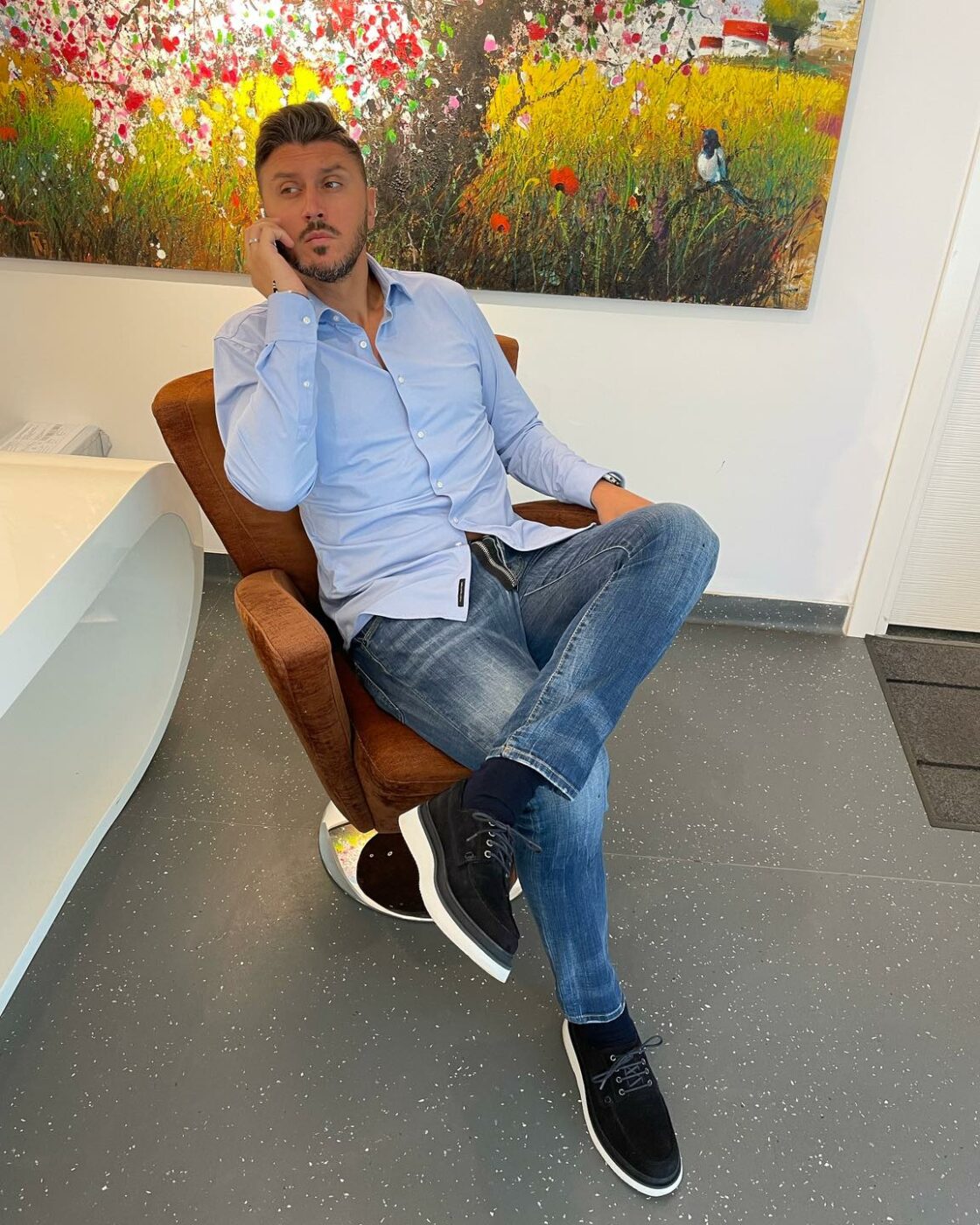 Revoltător de-a dreptul! Ciprian Marica e la limita disperării: afacerea în care a băgat o sumă uriașă în Mamaia a ajuns o plajă pustie! „Toată lumea își face nevoile în mare pentru că nu poți să mai ajungi!”