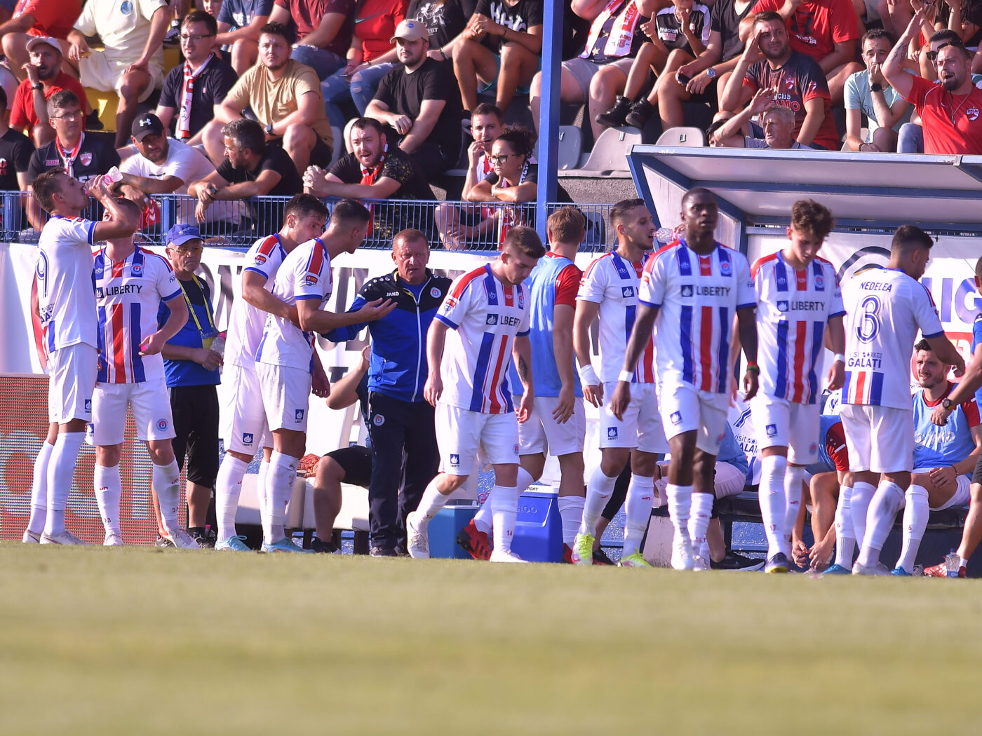 Scene ireale în Liga 2: Dinamo, răpusă de fotbalistul împrumutat de Răzvan Zăvăleanu la Oțelul Galați
