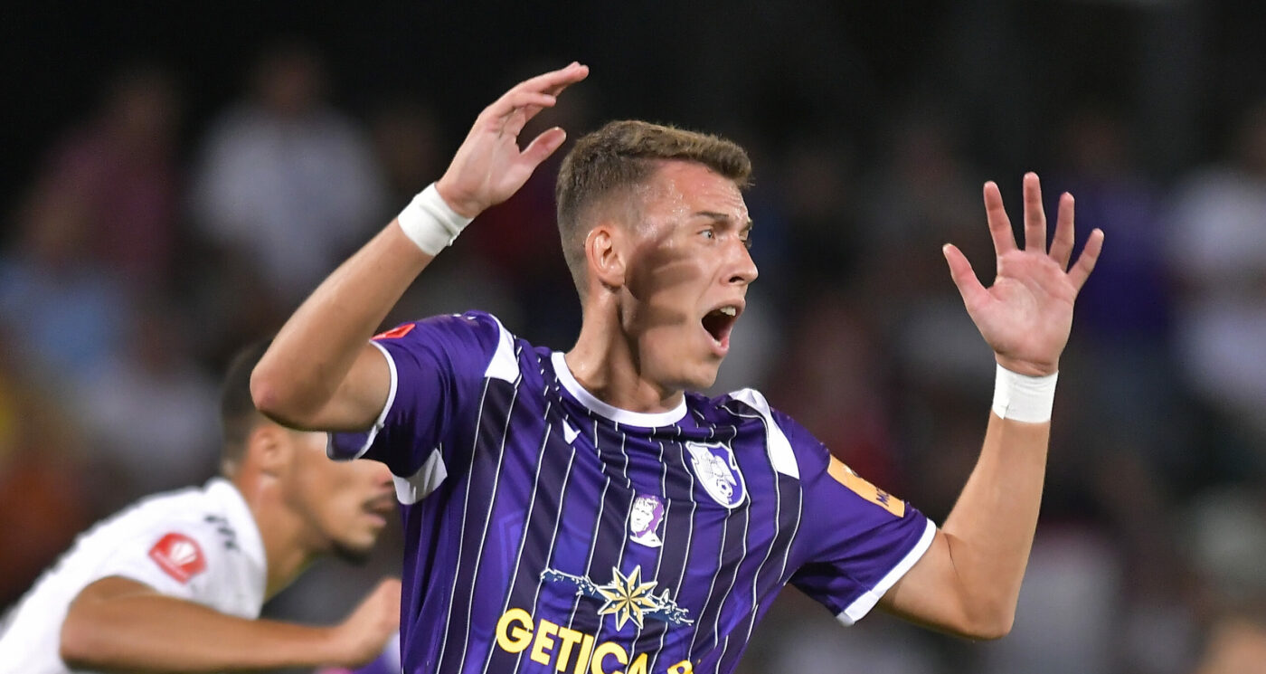 FC Argeș – Universitatea Craiova 1-0, Live Video Online, în etapa cu numărul 13 din Superliga. Ișfan deschide scorul în Trivale