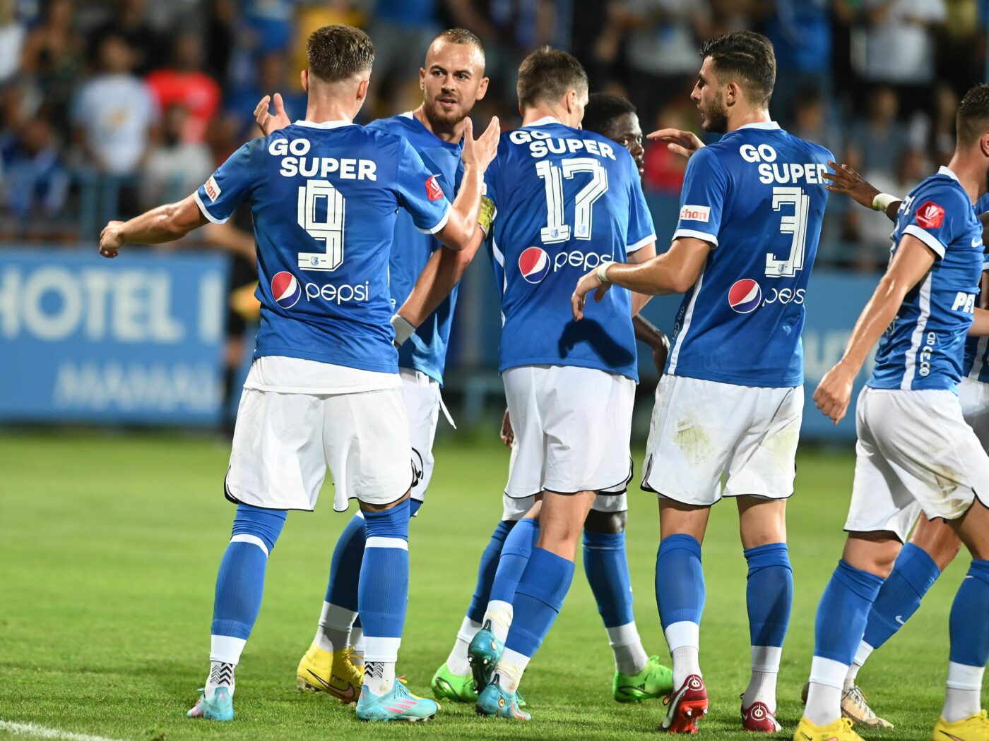 Farul – FCSB 3-1, în etapa cu numărul 8 din Superliga. Echipa „Regelui” urcă pe primul loc după victoria fără drept de apel în fața vicecampioanei
