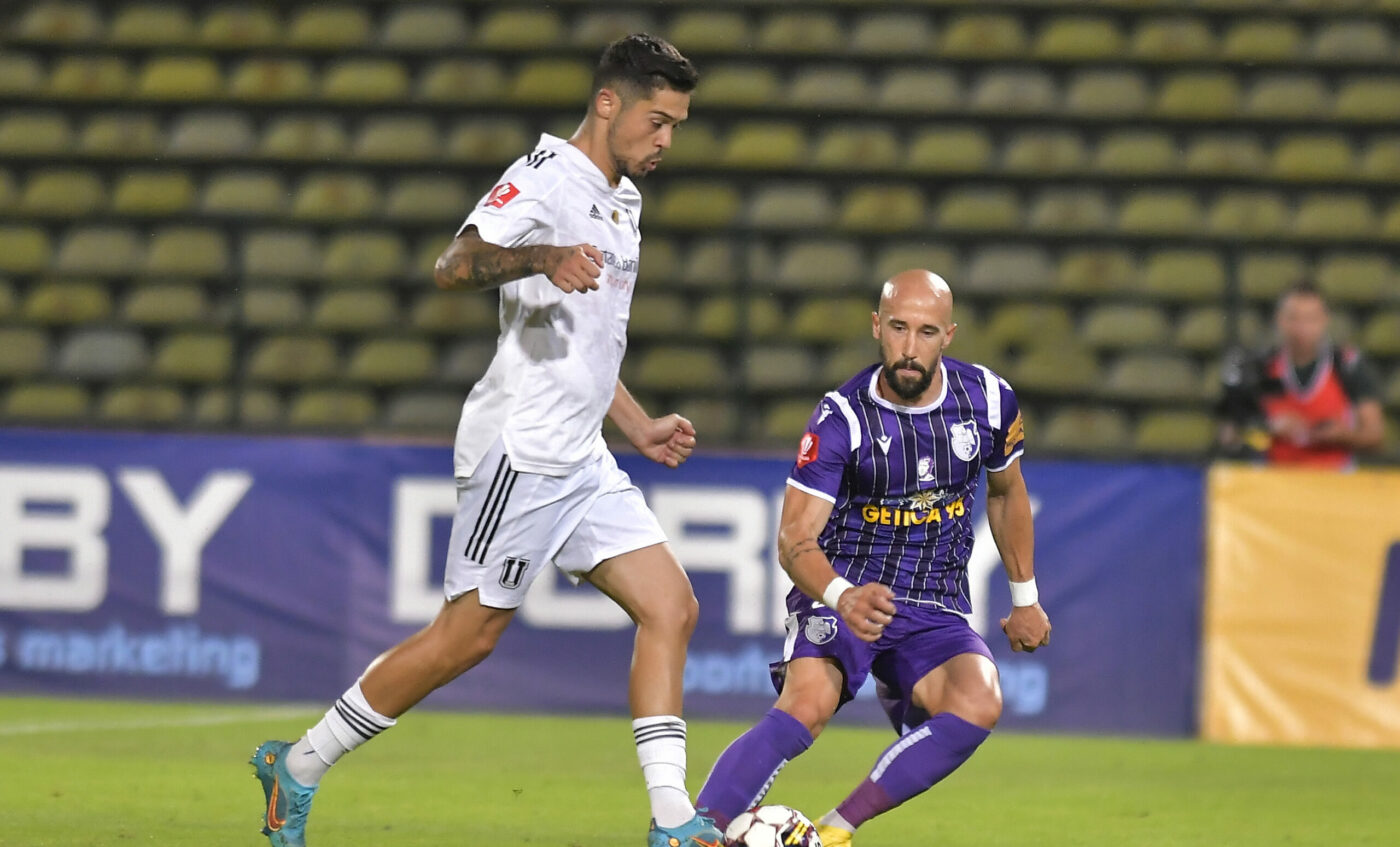 Iasmin Latovlevici și-a pus cenușă în cap după gafa din FC Argeș – FC U Craiova: „Nici la vârsta asta nu am învățat să fac asta!”