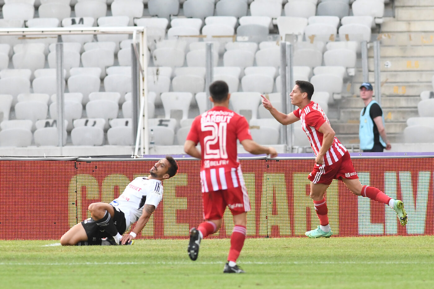 Pariu în cotă 2.12 pentru Sepsi – Rapid București, duel de play-off în Superligă (P)