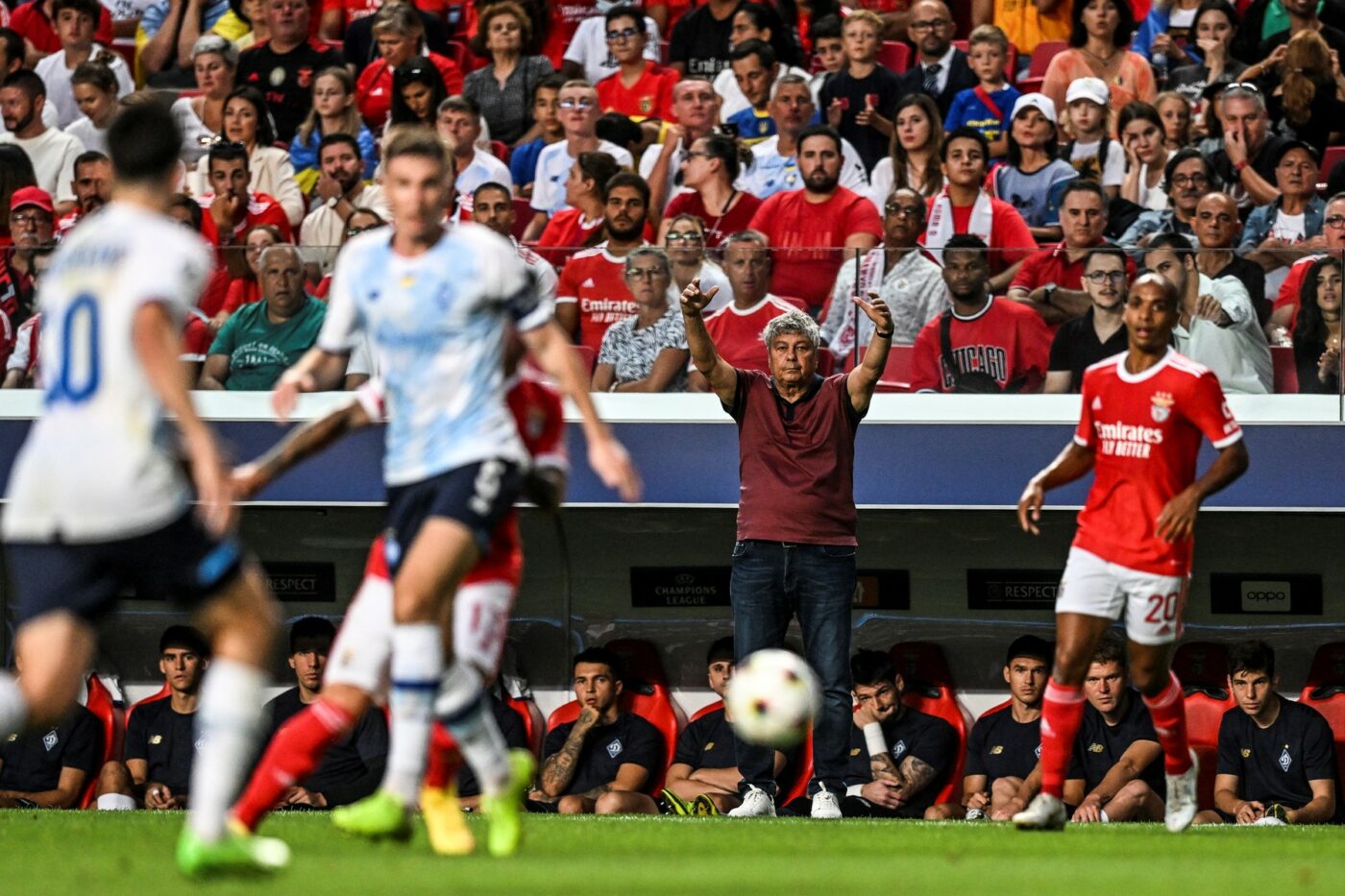 Mircea Lucescu, eliminat din Liga Campionilor! Benfica a dat de pământ cu Dinamo Kiev. Steaua Roșie Belgrad, îngropată cu un autogol de eroul victoriei memorabile cu Liverpool | VIDEO