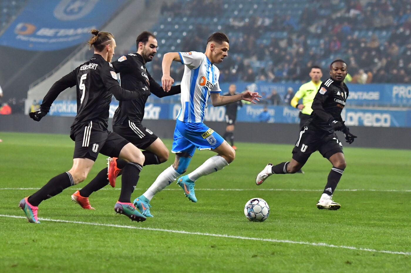 Ultima etapă și rejucarea nu pot schimba nimic: urmează cel mai strâns play-off în Superligă de când există acest format! Rodion Cămătaru: „Cele două Craiove ar avea șanse la titlu!” | EXCLUSIV