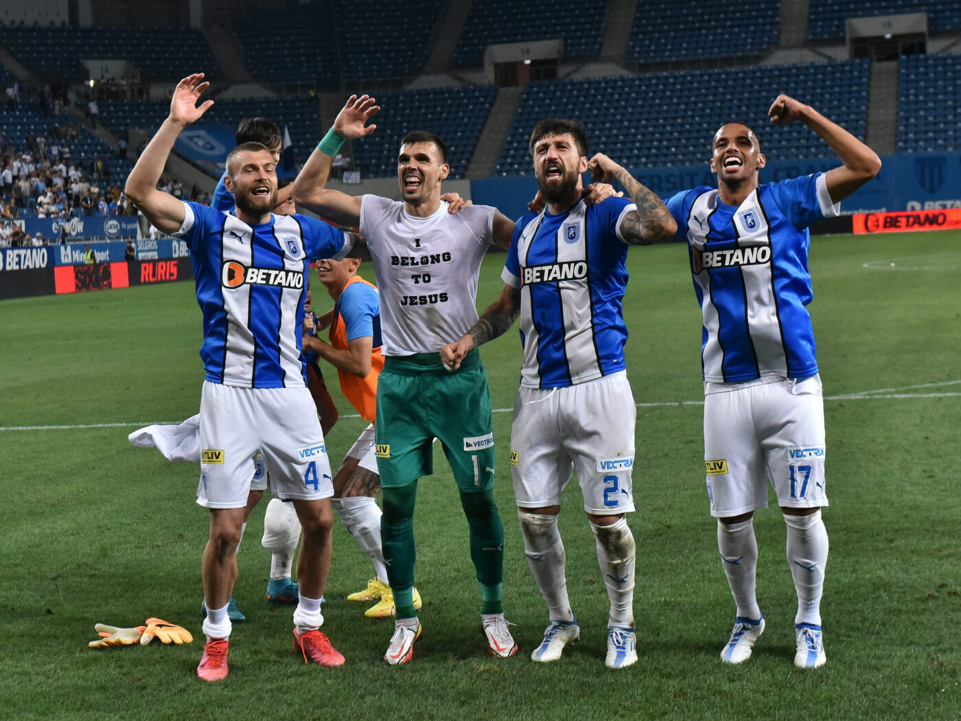 Mihai Rotaru, primă uriașă pentru jucătorii lui Mirel Rădoi! Câți bani au primit după ce Universitatea Craiova s-a calificat în play-off-ul Conference League