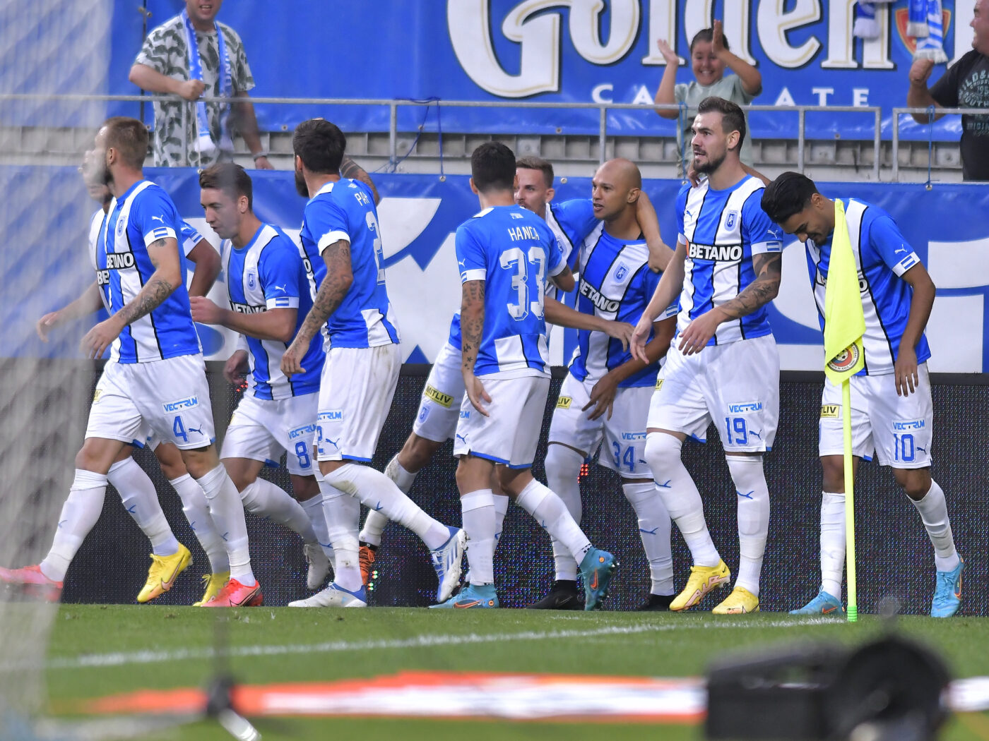Conference League: Universitatea Craiova – Hapoel Beer Sheva se joacă și la pariuri »»