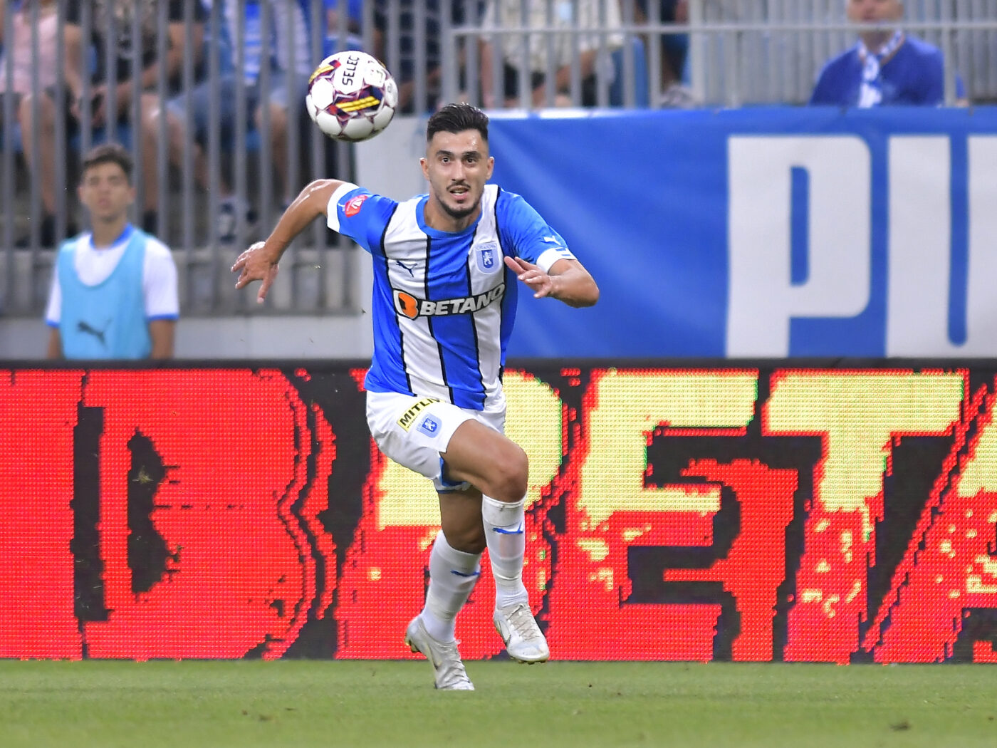 SuperLiga: La Severin se anunță meci de totul sau nimic » 4 variante de profit lansate la Universitatea Craiova – FC Botoșani »»