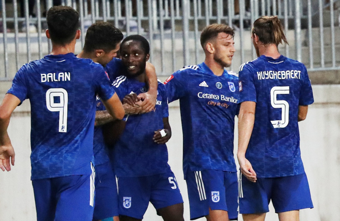 Sidibe i-a exasperat pe membrii staff-ului tehnic al lui U Craiova 1948. Ce riscă atacantul alb-albaștrilor după eliminarea din partida cu Sepsi! | EXCLUSIV