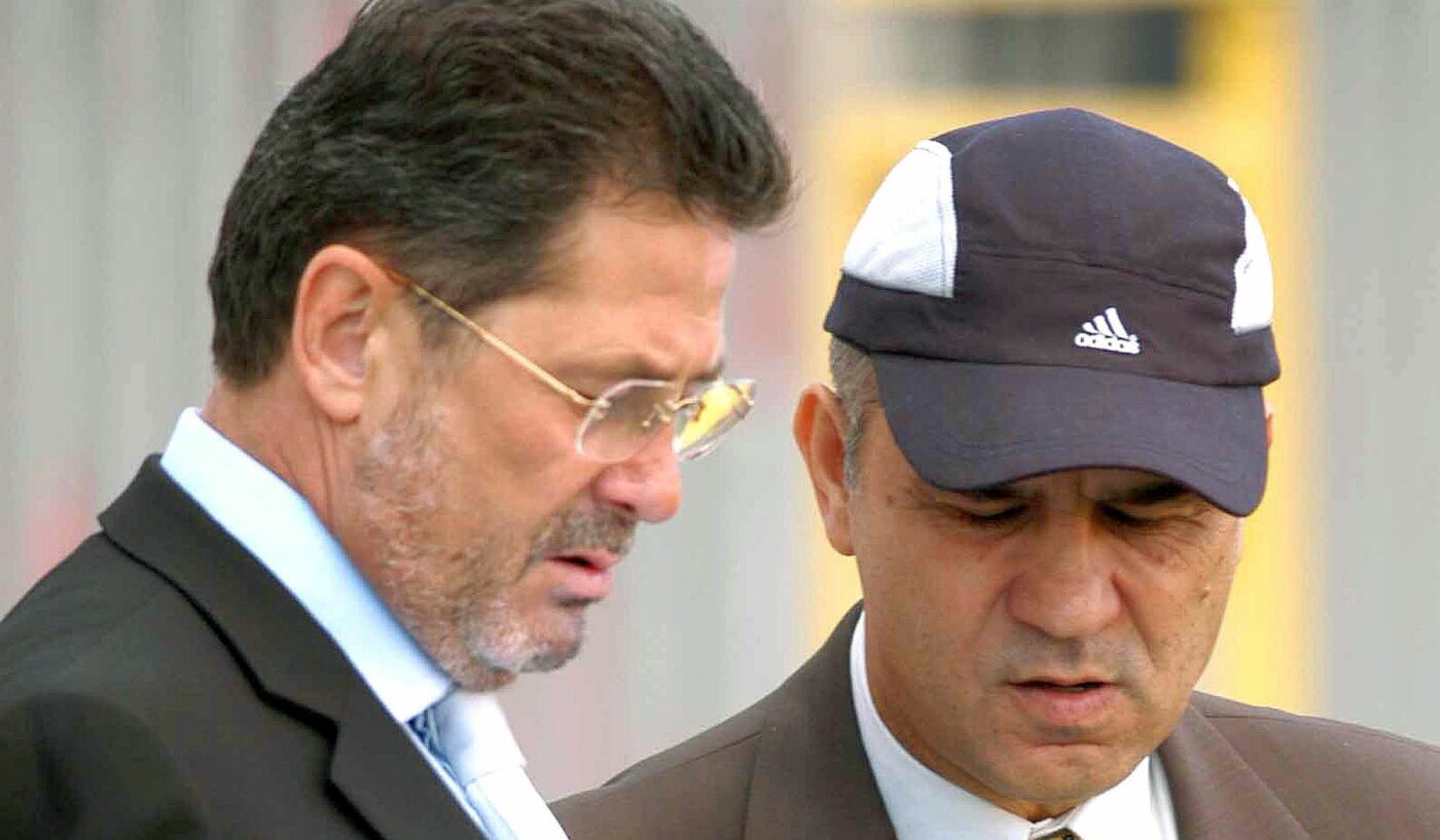 Cornel Dinu, reacție tulburătoare în legătură cu meciul de retragere al Generației de Aur. „Nu m-a invitat nimeni, cred că sunt interzis de FRF și de familia Iordănescu. O să mă duc dincolo, poate dincolo mă vor recunoaște ăia” | EXCLUSIV