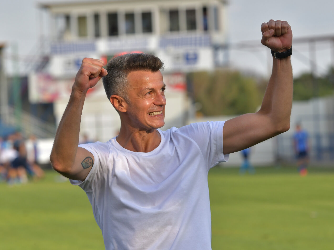 Ovidiu Burcă și-a întărit staff-ul tehnic la Dinamo: „Pregătirea fizică putea fi mai bună”. Pe cine au adus „câinii”