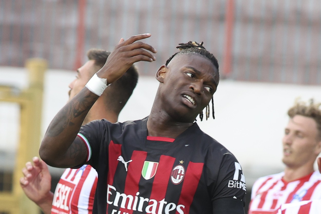AC Milan a refuzat fără să clipească 70 de milioane de euro de la Chelsea Londra pentru golgheterul Rafael Leao!