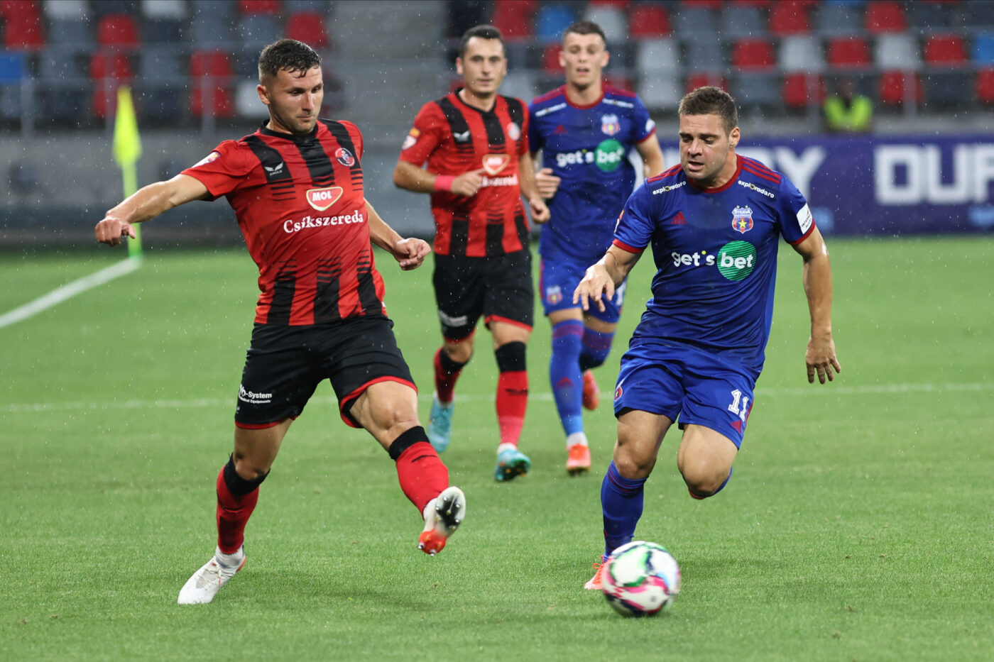 Adi Popa n-a fost de acord cu oprirea temporară a meciului Steaua – FK Miercurea Ciuc pentru scandări xenofobe: ”Se exagerează. Când se întâmplă din partea cealaltă, e o normalitate”