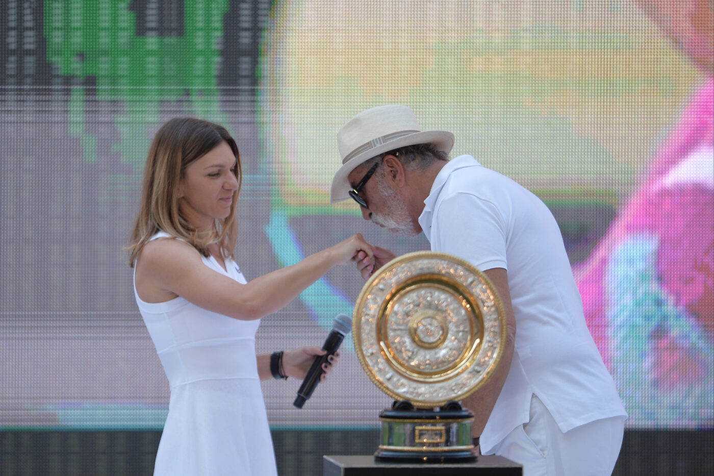 Adevărul tăios despre apropierea dintre Ion Țiriac şi Simona Halep! Miliardarul recunoaşte natura relației lor: „Eu am ştiut întotdeauna asta!”